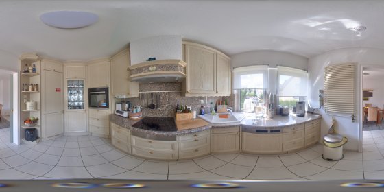 Play 'VR 360° - Wohntraum mit Garten